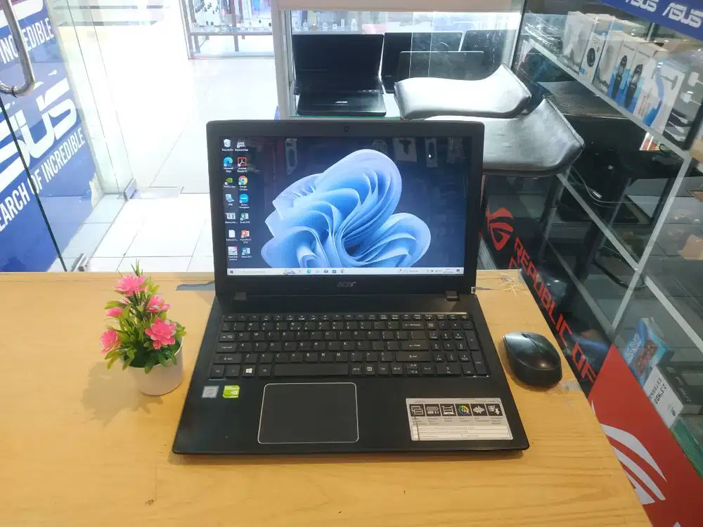 LAPTOP TINGGAL PAKE ACER E5-575G CORE i7 RAM 8GB NVIDIA