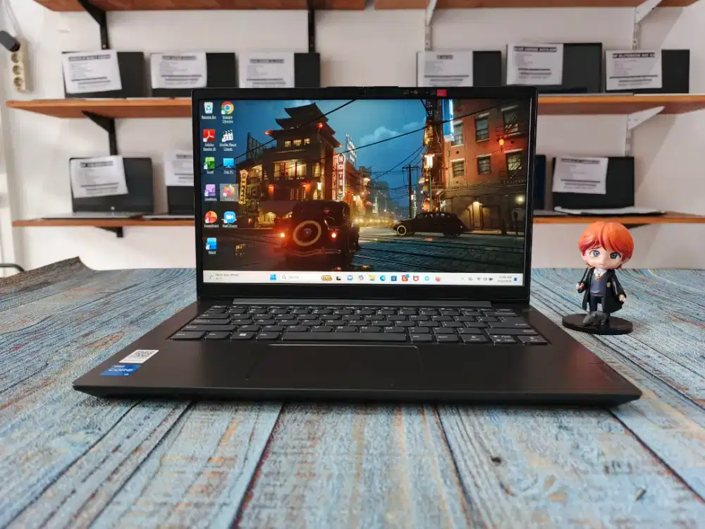 Ready Laptop Second LENOVO V14-G4 IRU Masih garansi!