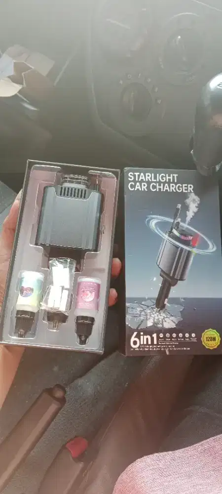 Pengharum mobil