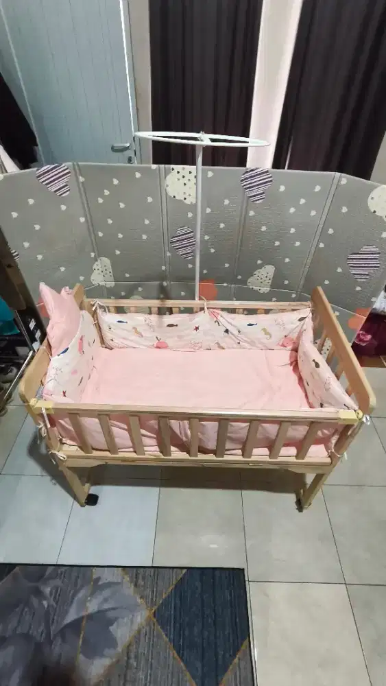 Box bayi full set - tempat tidur bayi kayu yang multifungsi