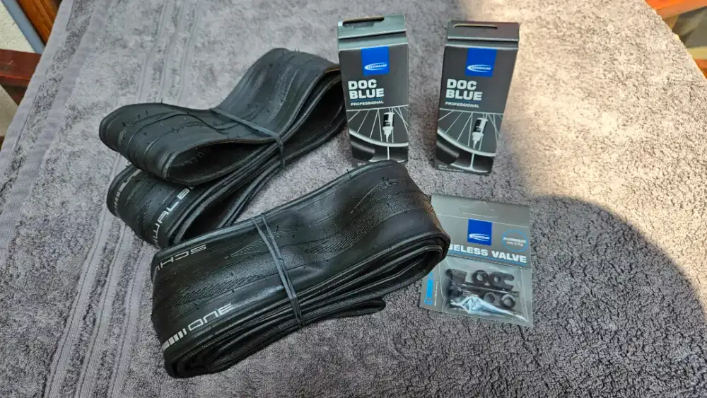 Bicycle tires Schwalbe One TLE, 700 x 28