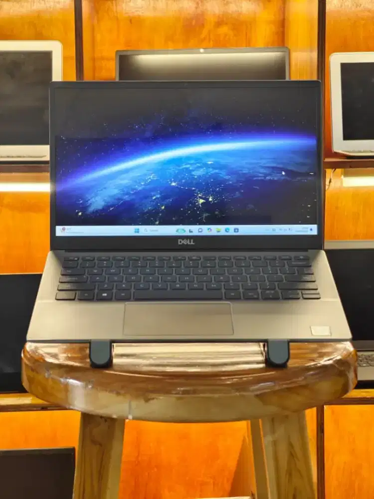 Laptop second dell latitude 3301 core i5 gen 8 Ram 8gb Ssd 256