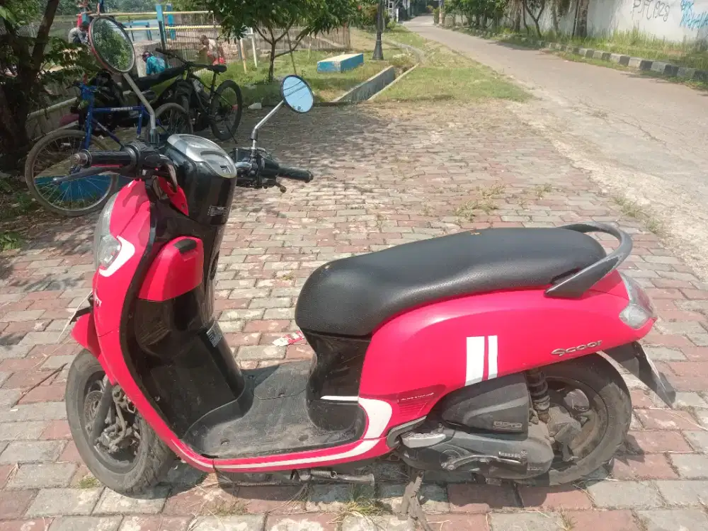 Honda Scoopy 2017 Ban Besar