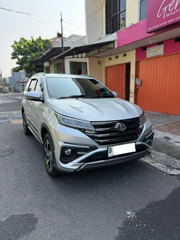 Toyota Rush GR A/T 2024 [Cash]