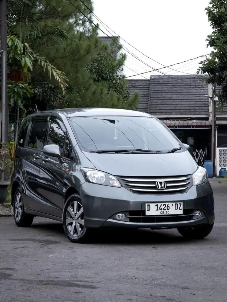 Honda Freed PSD 2010