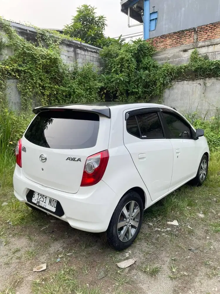 ayla M deluxe manual mt 2014 km low