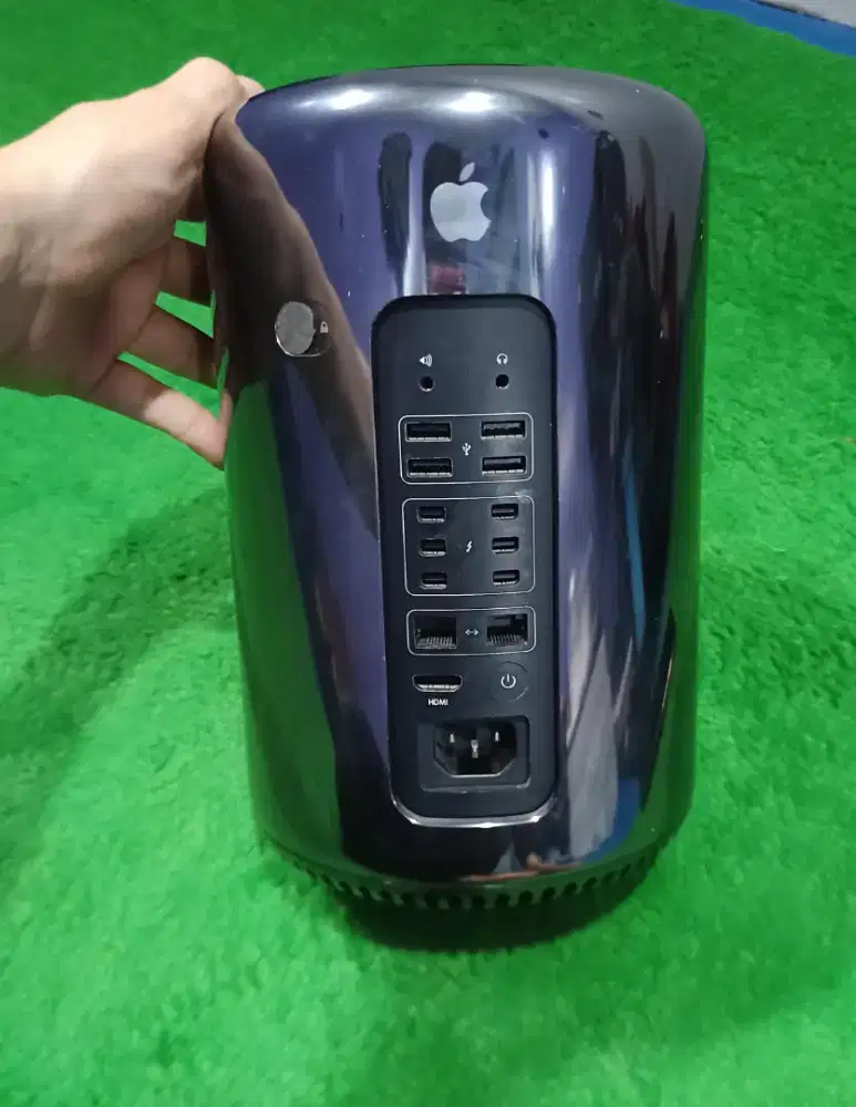 Apple Mac Pro 2013 Late Tabung Intel Xeon E5 16/128 CPU Server Murah