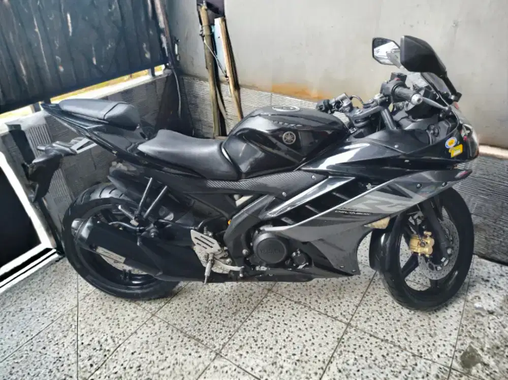 Yamaha R15 2014