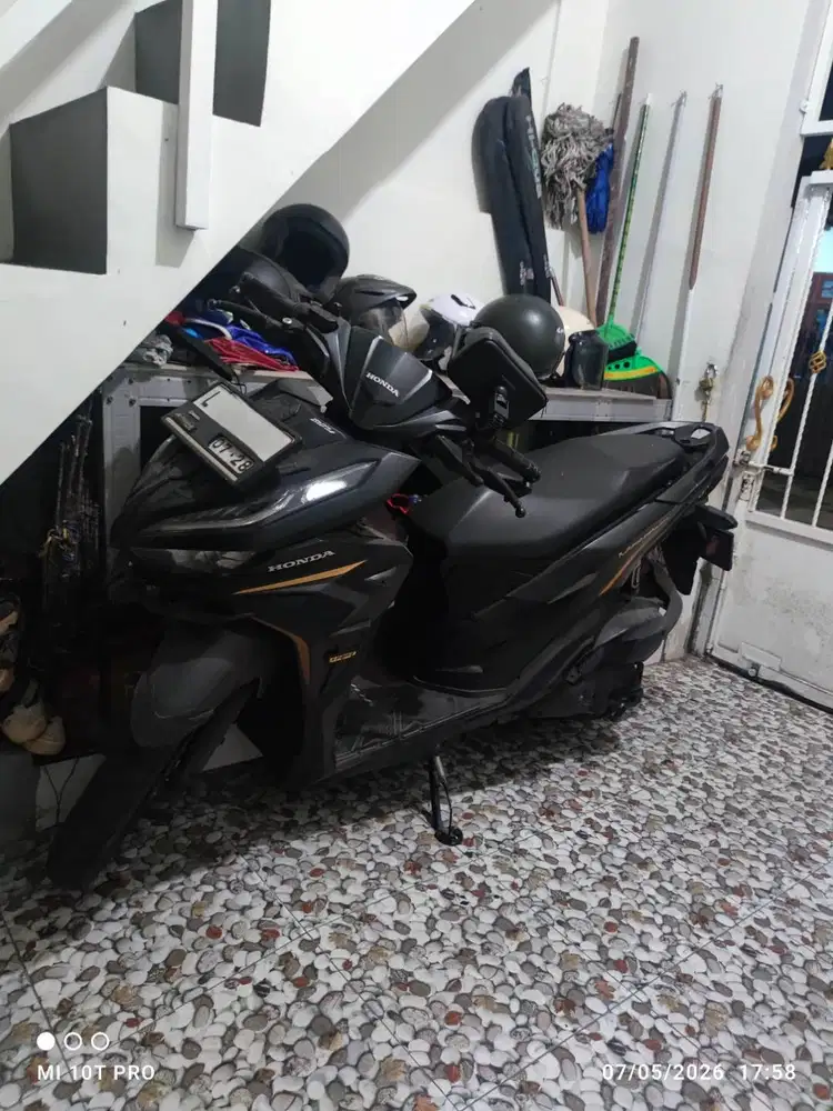 Jual Vario 125cc CBS ISS Smart Keyless