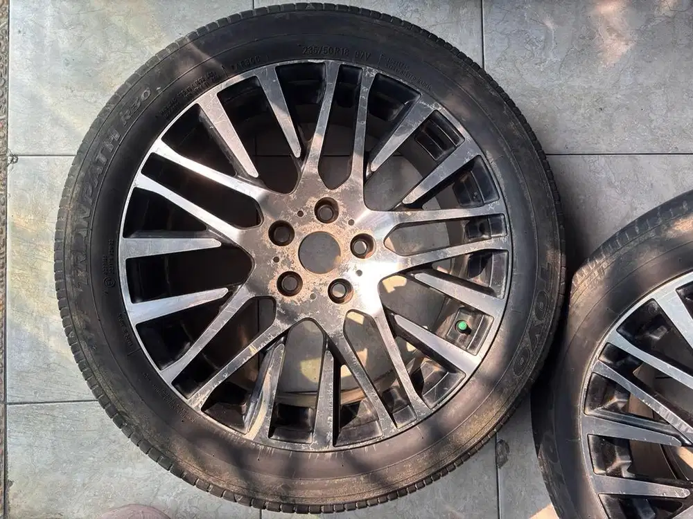Velg PCD 5X114 Ring 18 Toyota Alphard Vellfire Velfire Bonus Ban Toyo