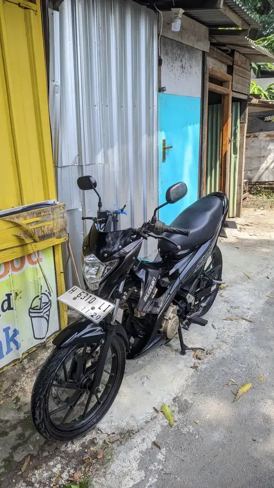 Satria FU Facelift 2014 Hitam