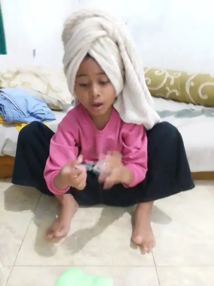 saya sdg cari pekerjaan art/momong menginap, saya sangat berpengalaman