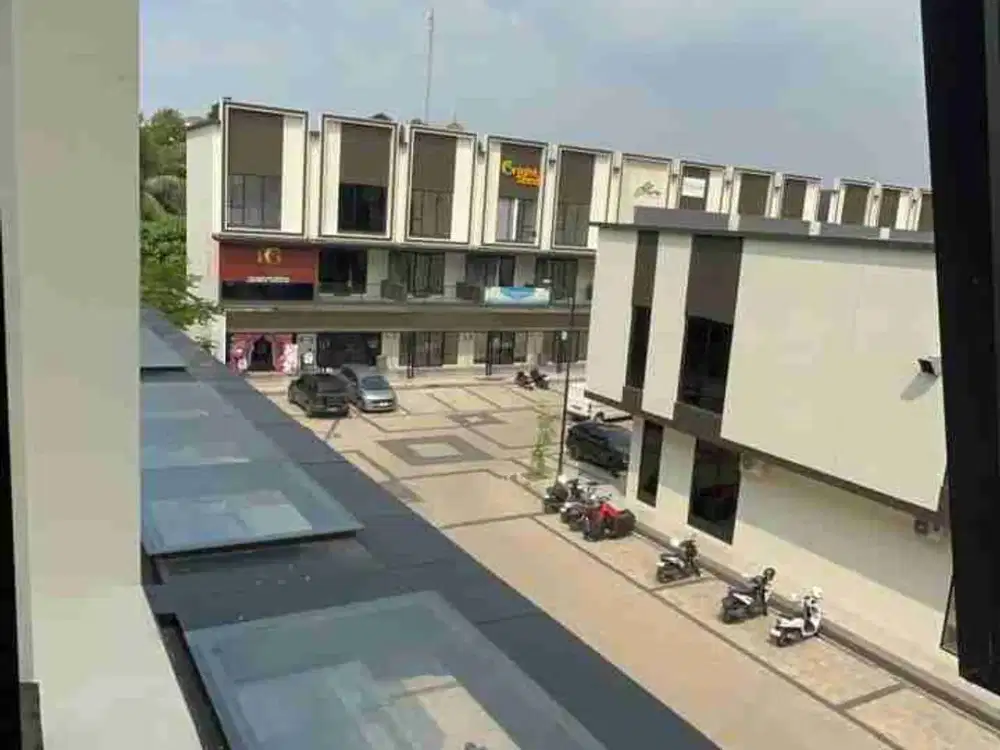 ruko baru Sorrento sdh bagus