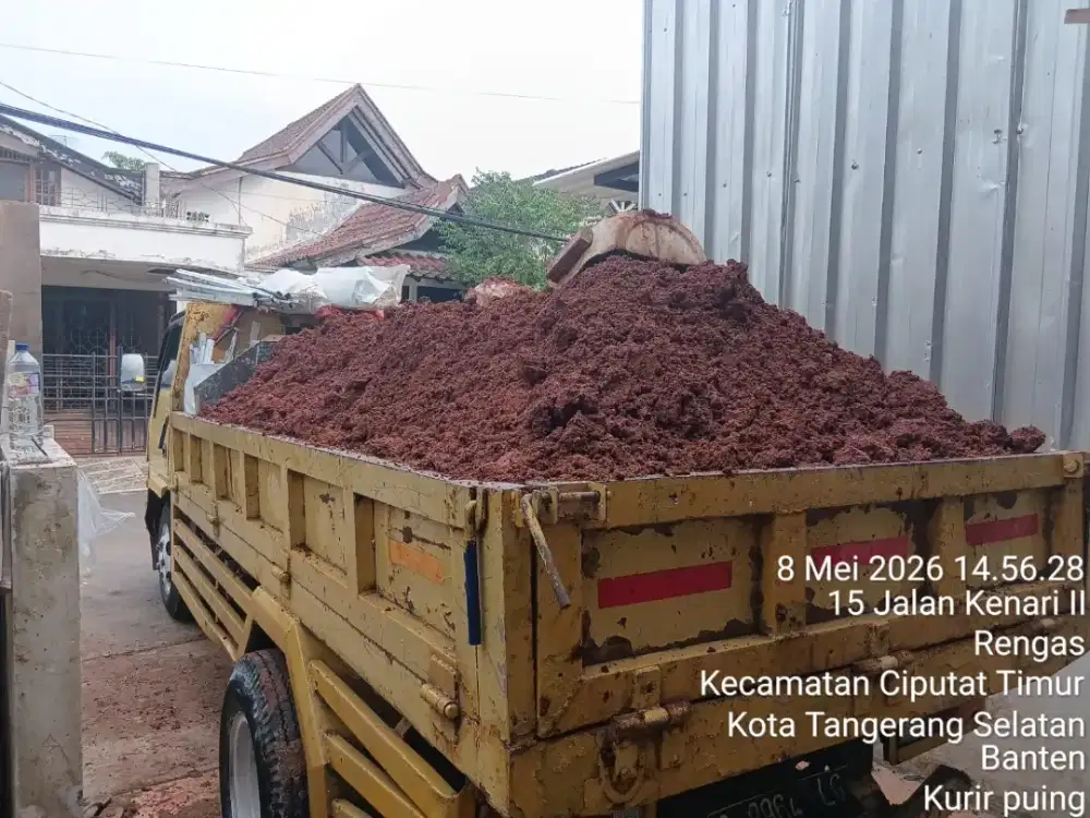 Jasa buang puing dan urugan
