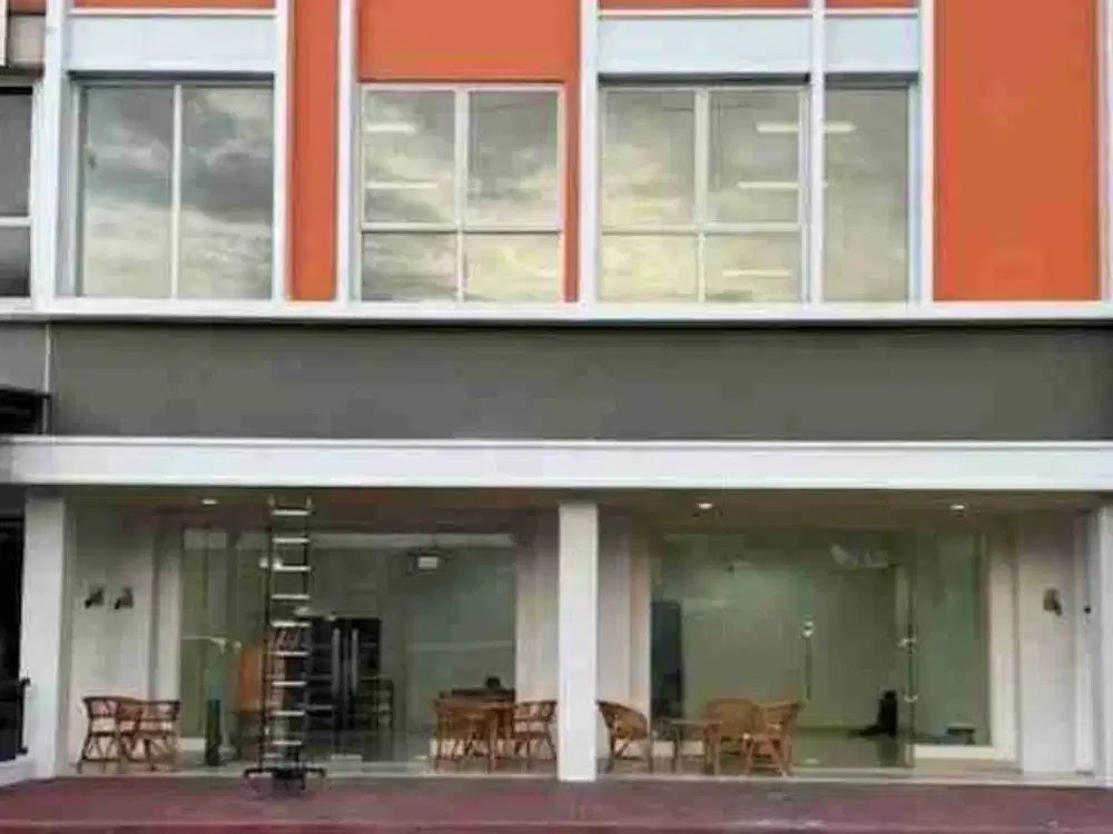 DISEWAKAN RUKO MAXWELL GANDENG 2 UNIT LB 326 M2 DI GADING SERPONG