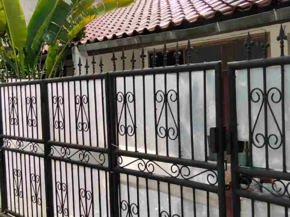 RUMAH SEWA PANGLIMA POLIM KEBAYORAN BARU JAKARTA SELATAN