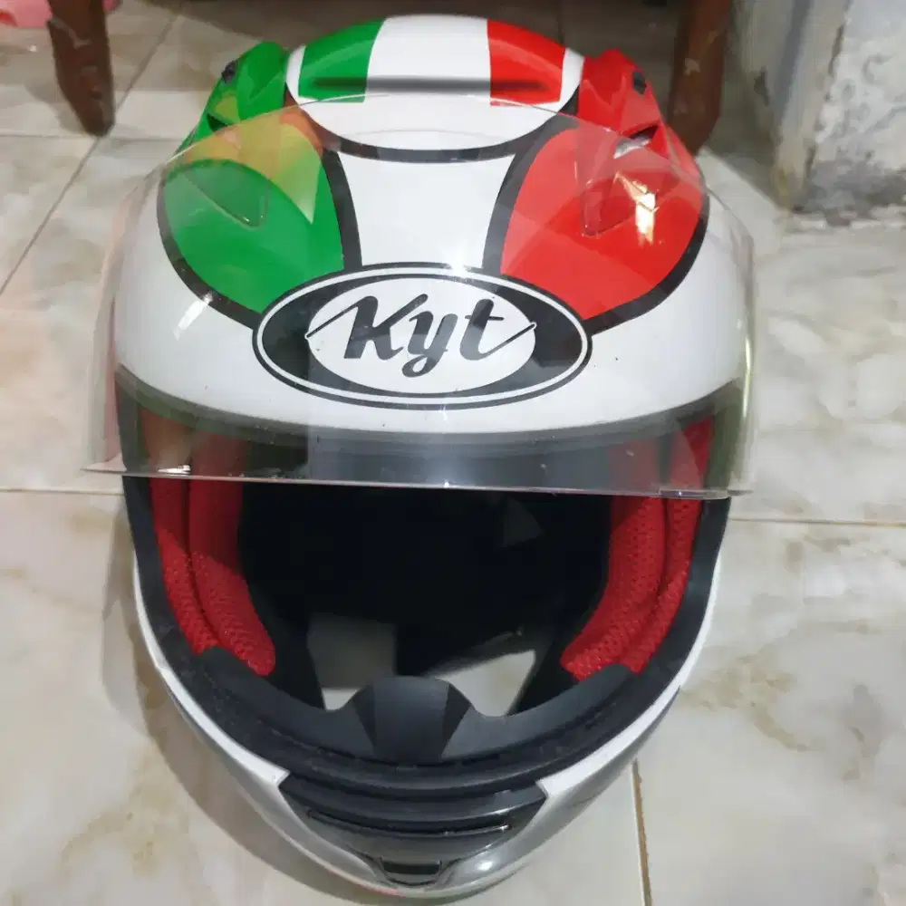 Helm KYT fullface RC-7 series