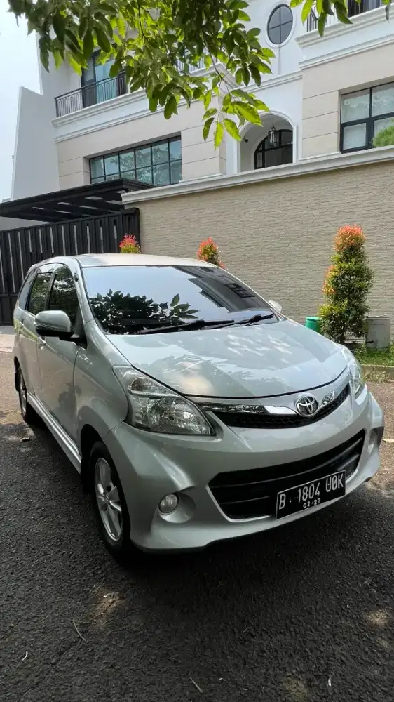 Toyota Avanza Veloz 2012 Matic Silver Pajak Panjang