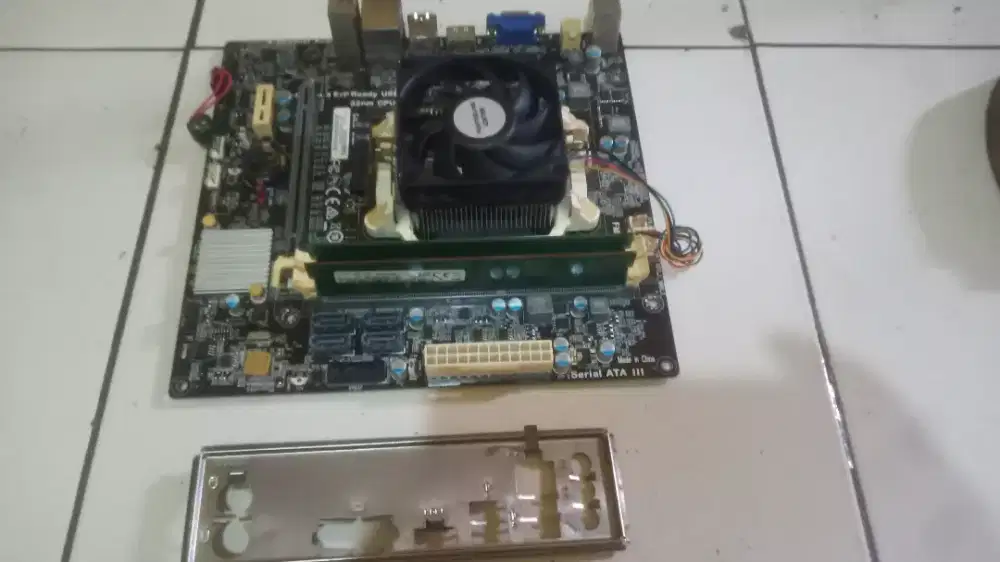 Paketan mobo AMD A6 6400K