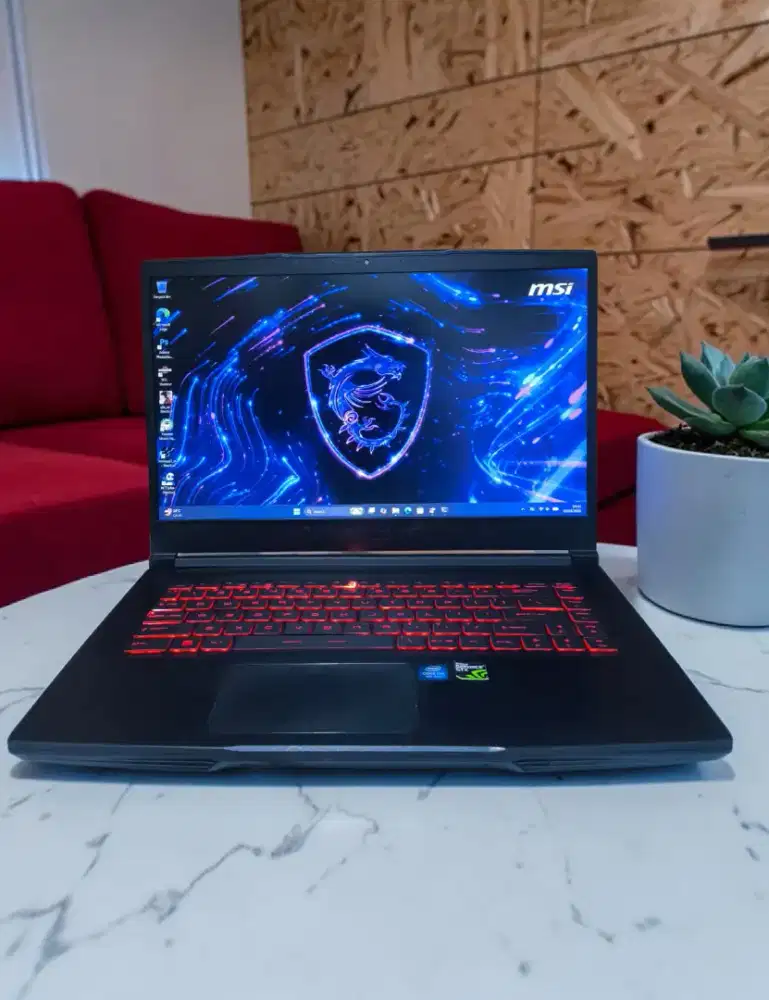 MSI GF63 EVOLVE RC8 Thin E16R3IMS [i7 GEN 8]  RAM 16GB/ SSD 512Gb