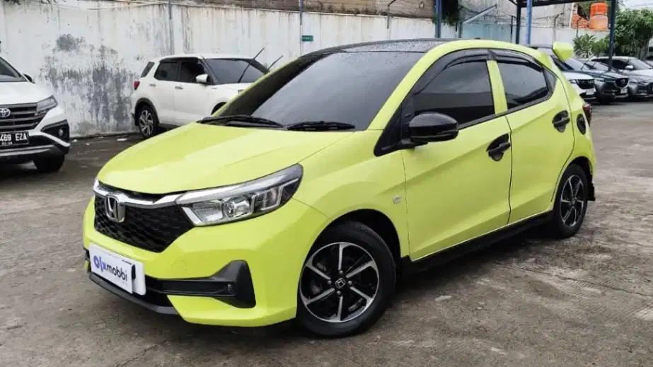 KM Rendah - Honda Brio Satya 1.2 E Bensin-AT 2023