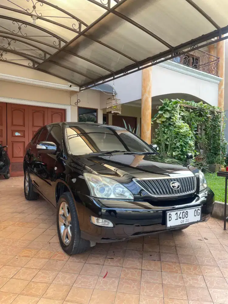 Toyota Harrier 2.4