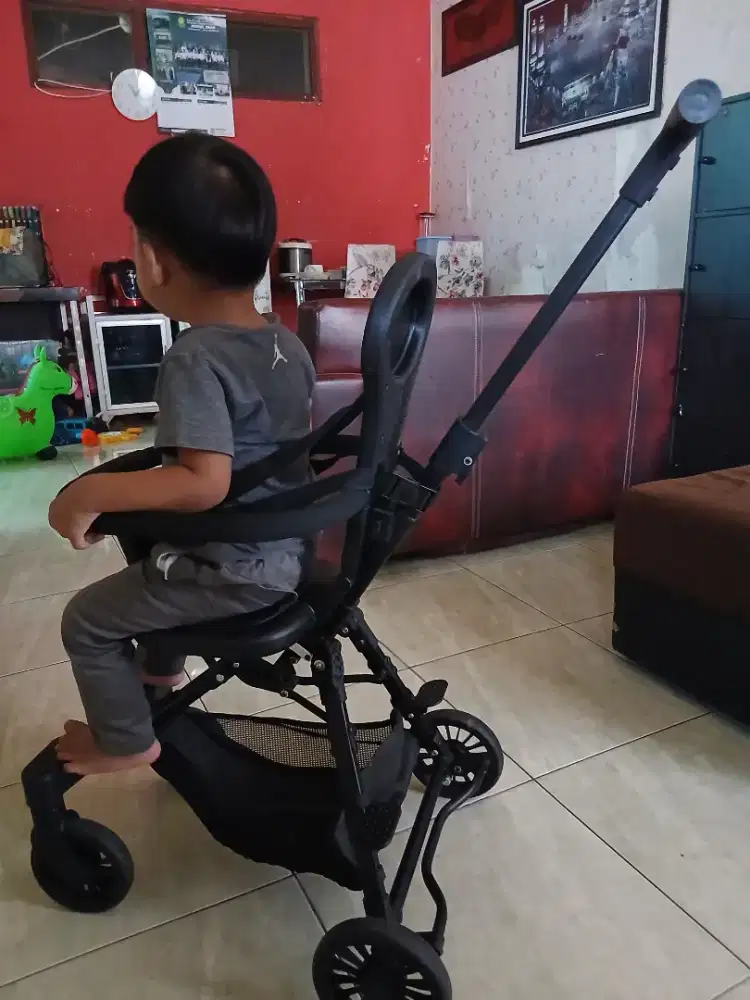 Stroller v baby care lipat