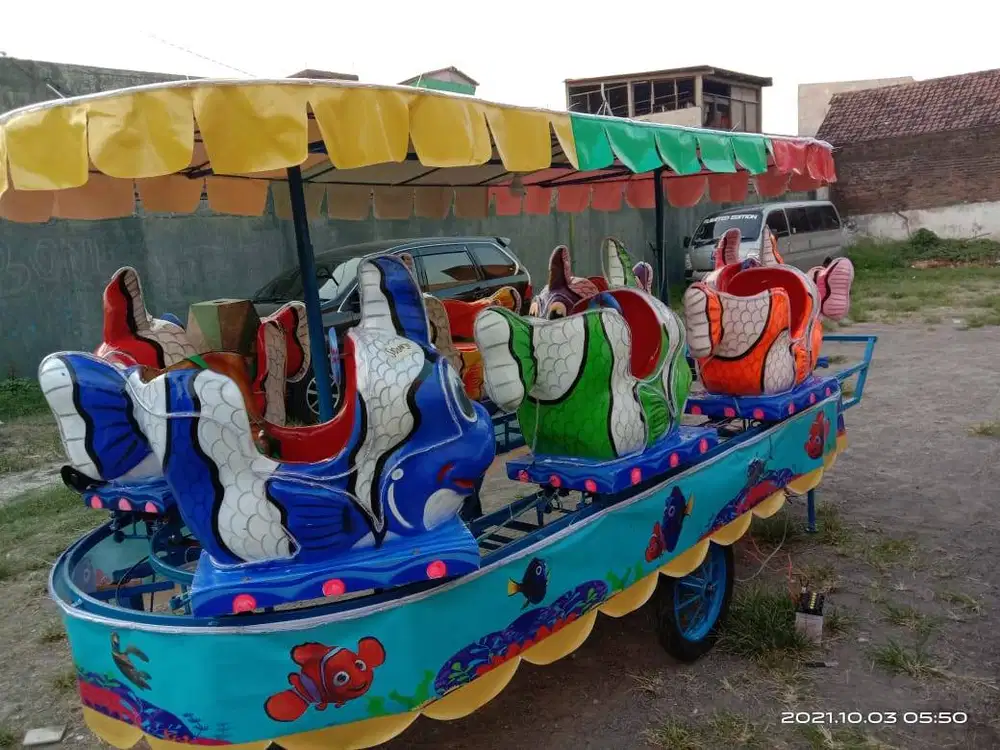 Kereta Panggung Nemo isi 6 Bahan Fiber