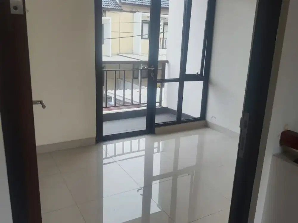 Rumah 2 lt siap huni dan Full furnish di Gateway Pasteur Residence