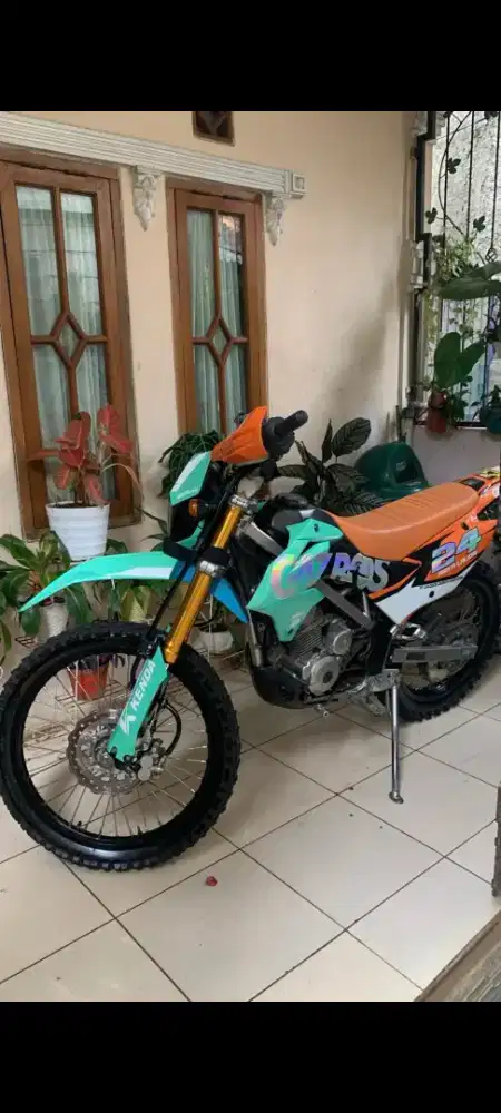 TRAIL kLX SE 150 cc