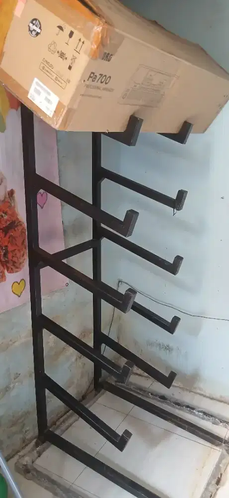 Stand keyboard susun