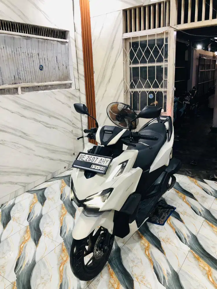 VARIO NEW 160 ISTIMEWA 2024 Pajak Hidup