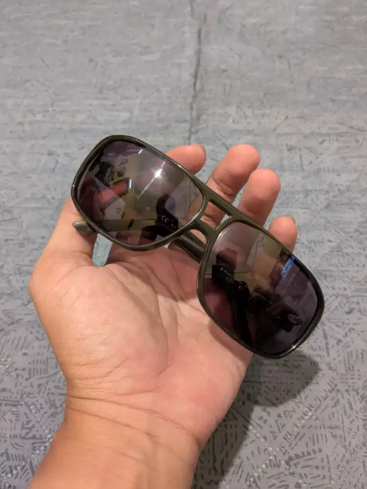 Kacamata hitam sunglasses pierre cardin original