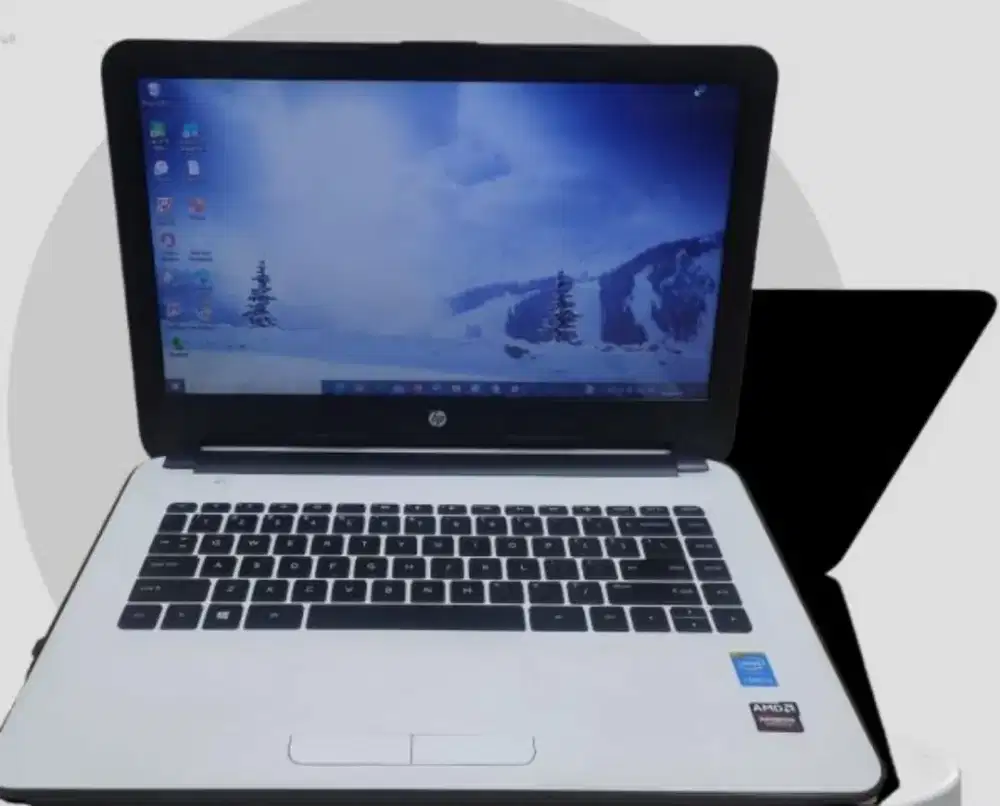 LAPTOP HP hp 14hp ac069tu