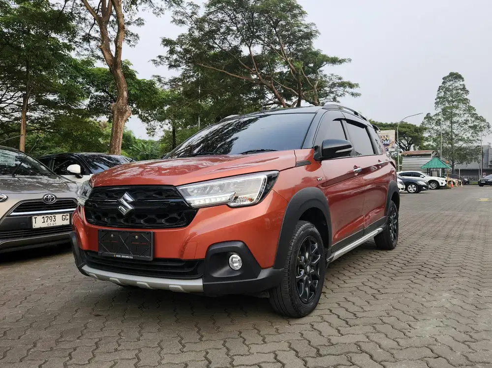 [ TERAWAT ] SUZUKI XL7 ALPHA HYBRID AT MATIC 2023 OREN