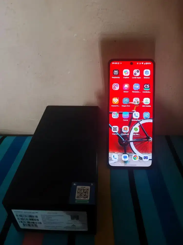 Dijual Motorola razr 60
