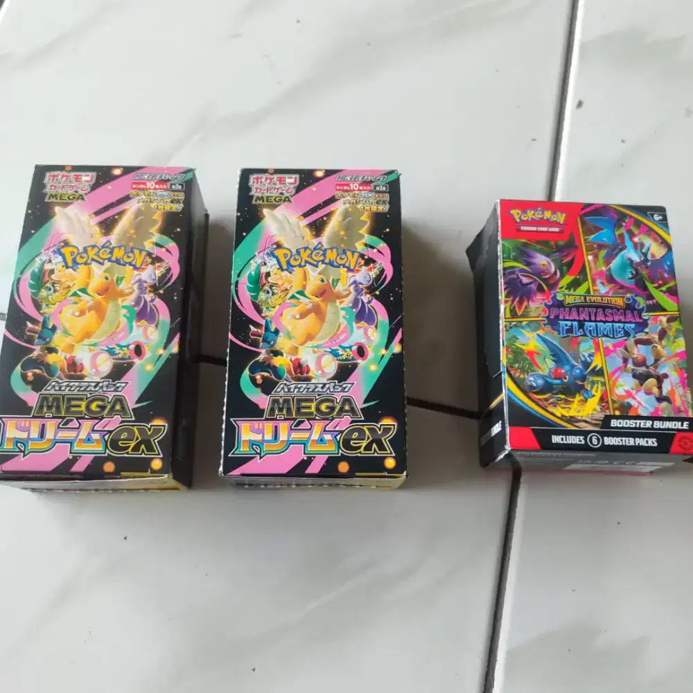 Kartu pokemon bekas