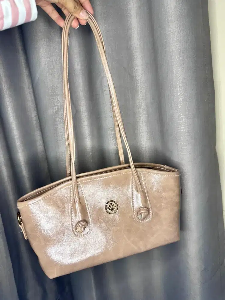 Tas Lokal beige cakep