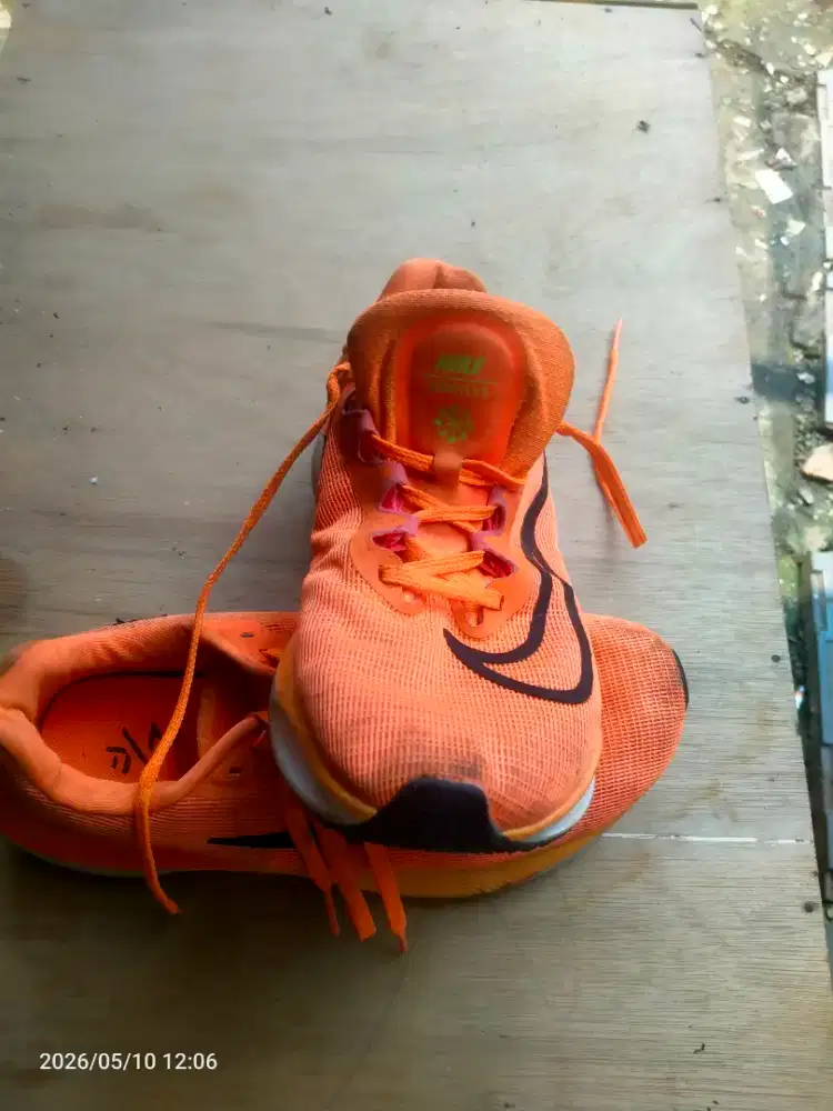 Nke Zoom Fly 5 made in vietnam