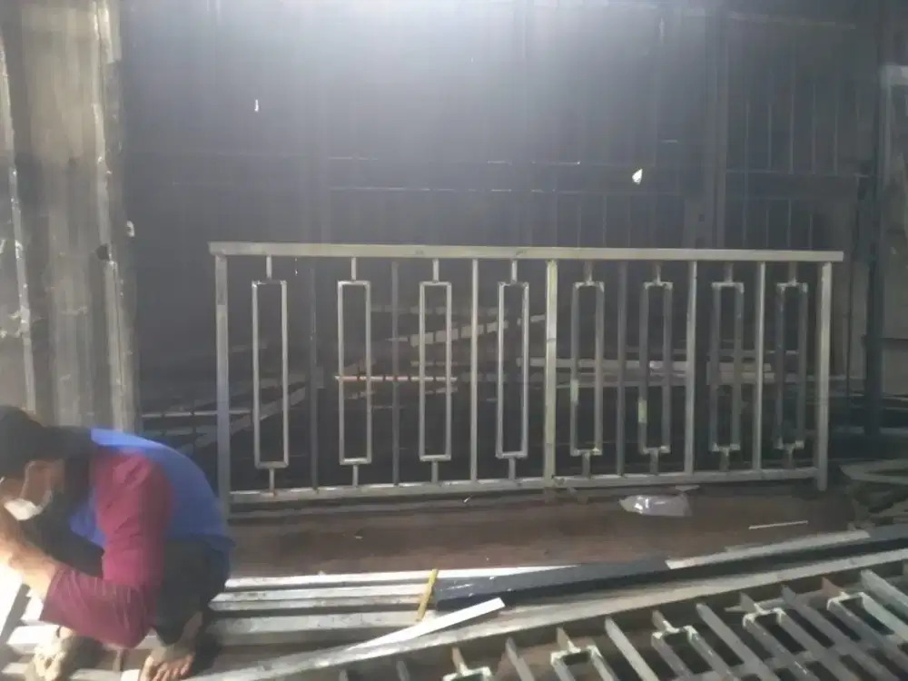 Lowongan tukang las