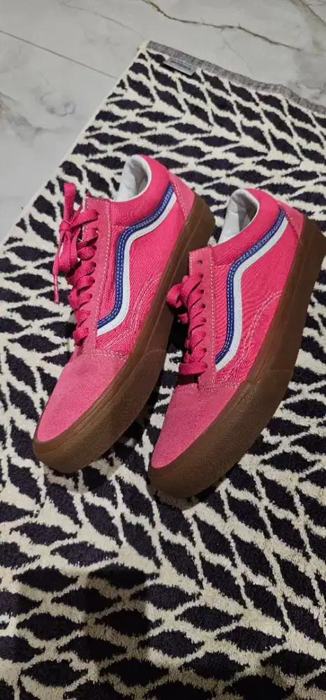 Sneakers Vans unisex 99.9% new,lengkap box original dll, 100% ORIGINAL