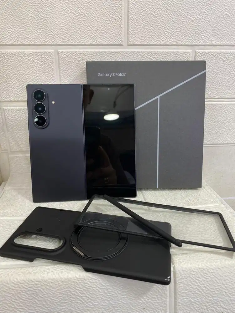 Samsung Zfold 7 12/256
