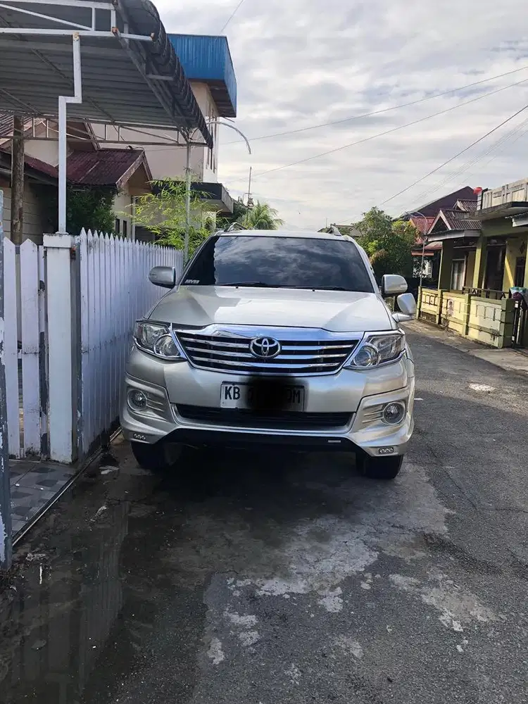 Fortuner G lux AT 2013