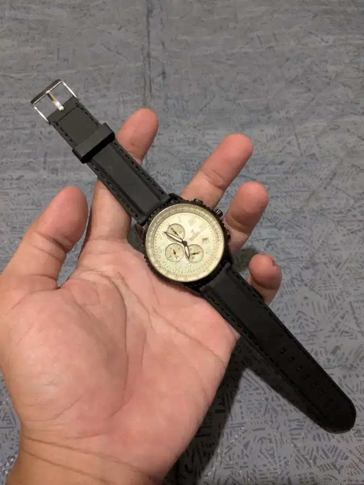 Jam tangan vintage swiss army chrono original
