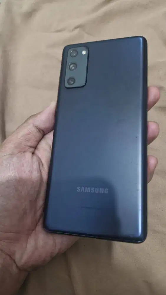 Samsung s20 fe 8/128 Mulus like new
