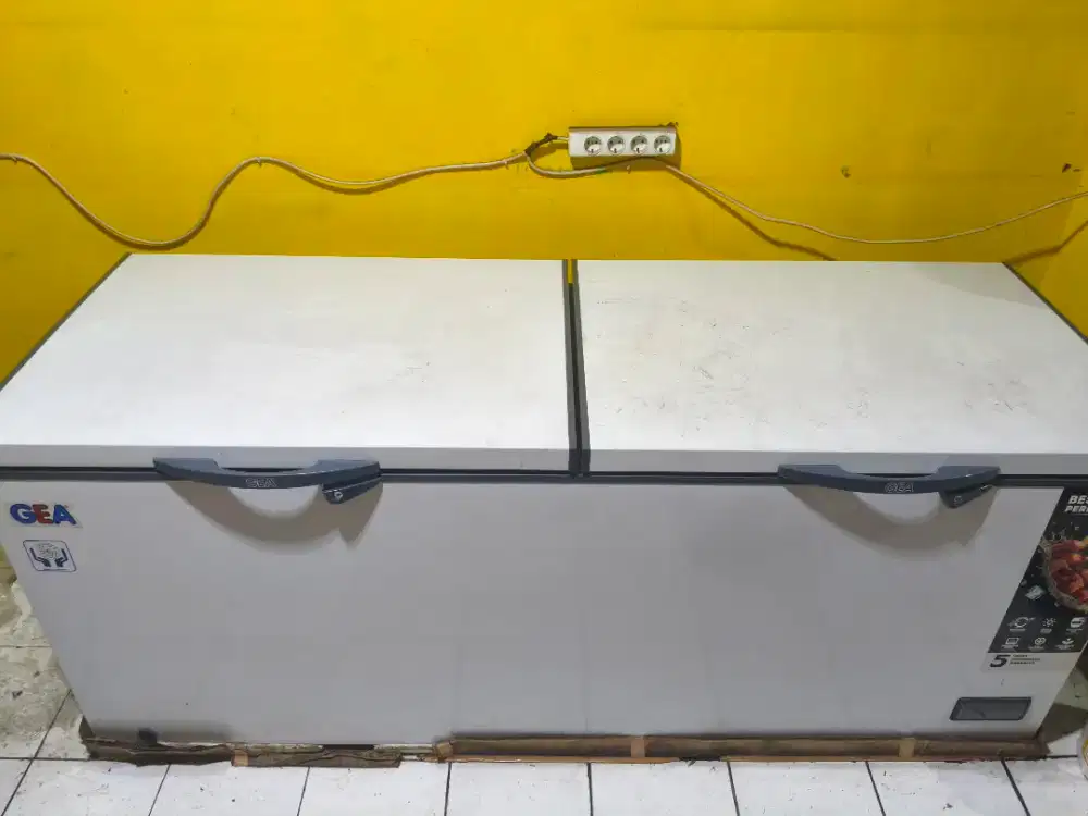FREEZER GEA AB-650rx 500Liter