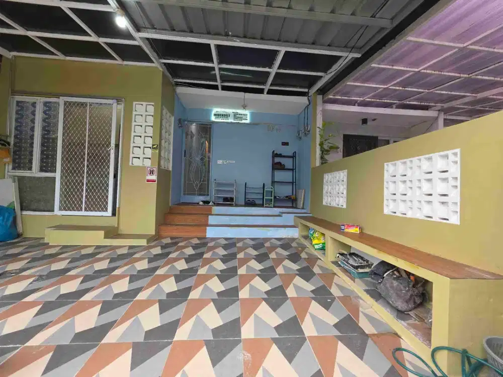 di jual rumah kost 7 pintu di talaga bestari tangerang