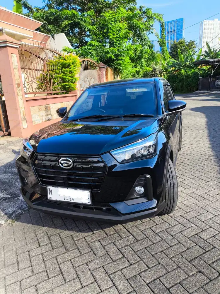 jual Daihatsu Rocky 1.2 X MT Hitam