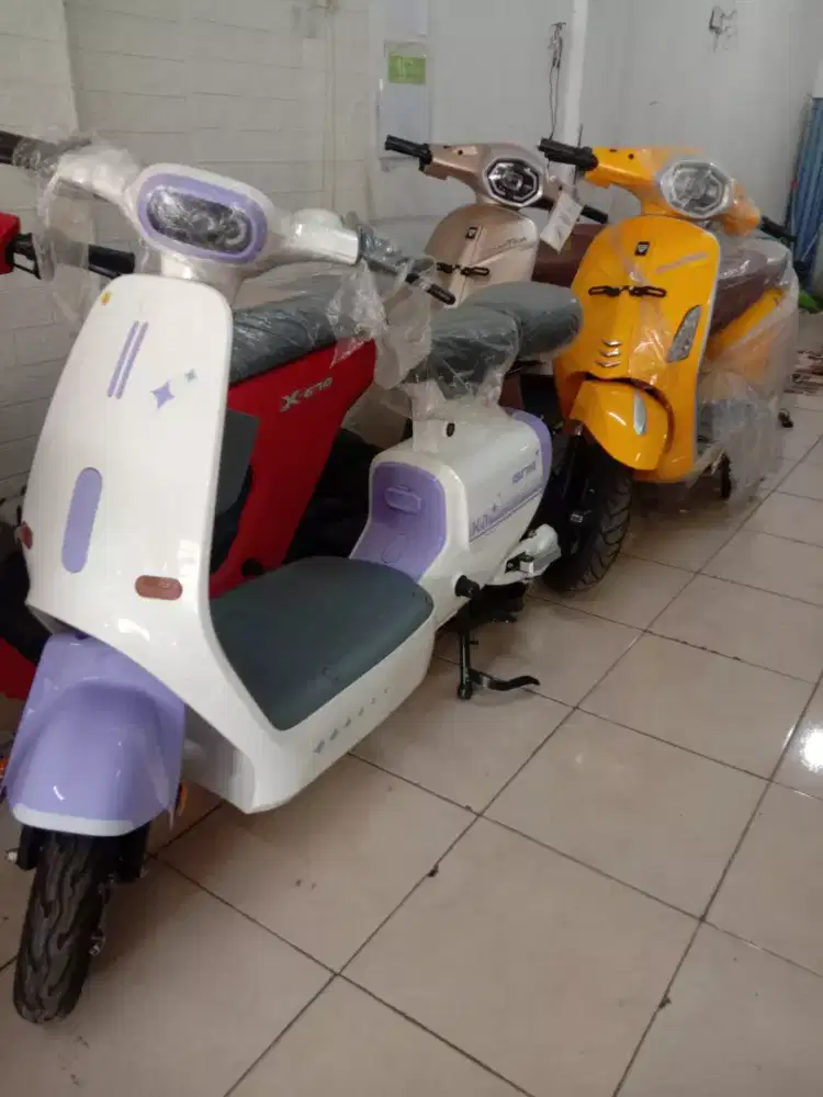 sepedalistrik model.vespa