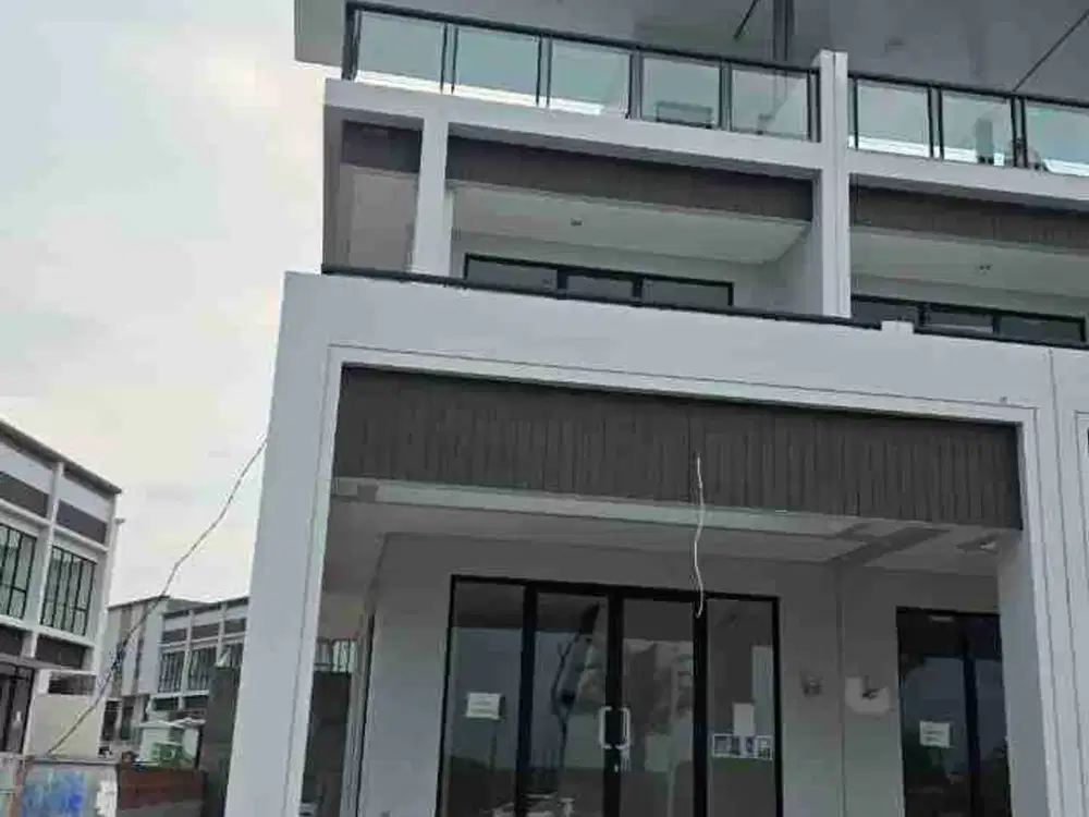 Di Sewa Ruko 3 LT Brand New Sorrento Grande East Gading Serpong